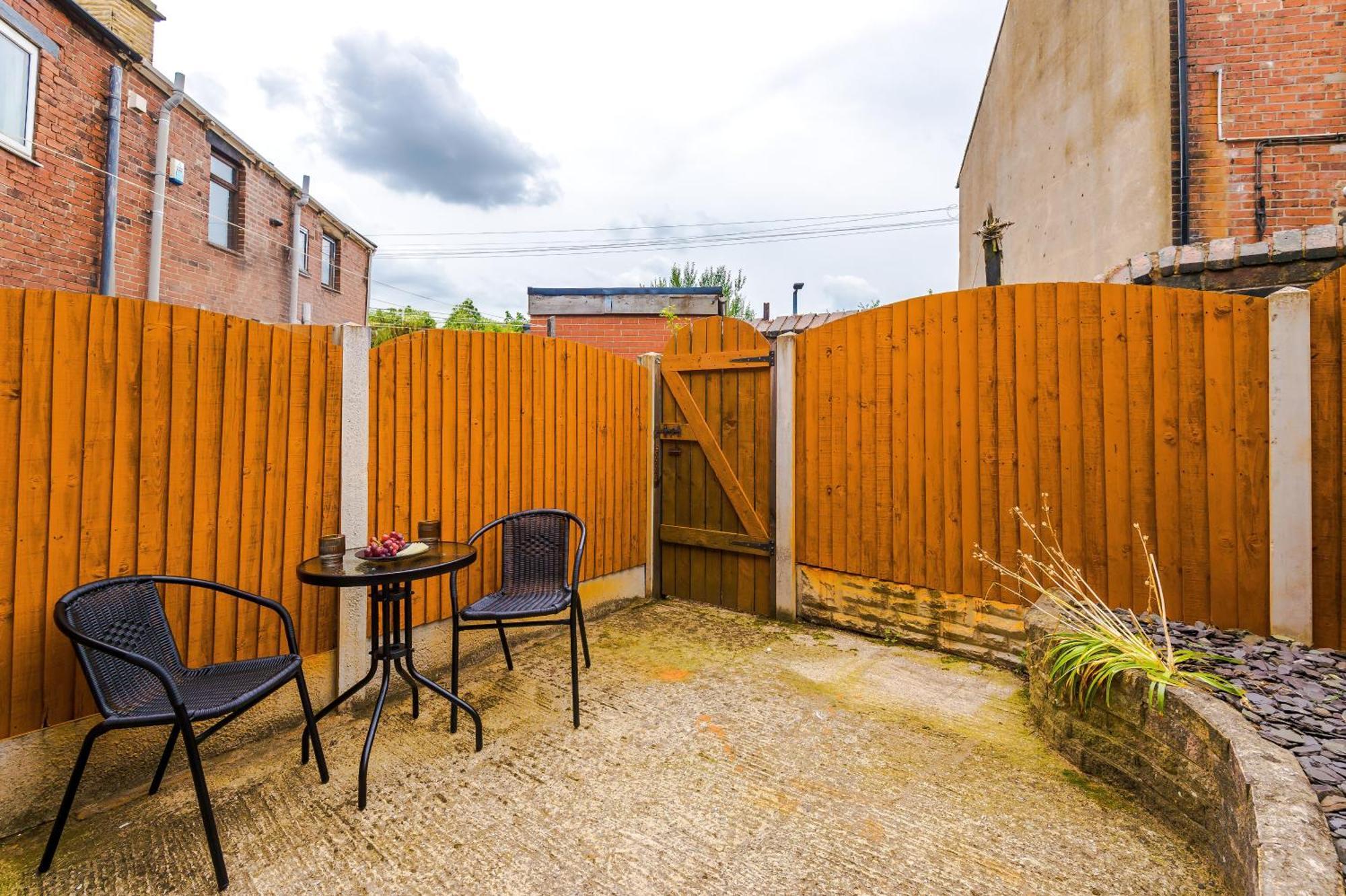 Modern Premium 3 Bed Hidden Gem - Central Location Barnsley Luaran gambar